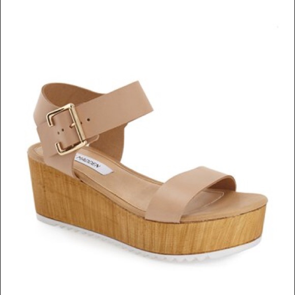 Steve Madden Shoes - Steve Madden Nylee Platform Sandal
